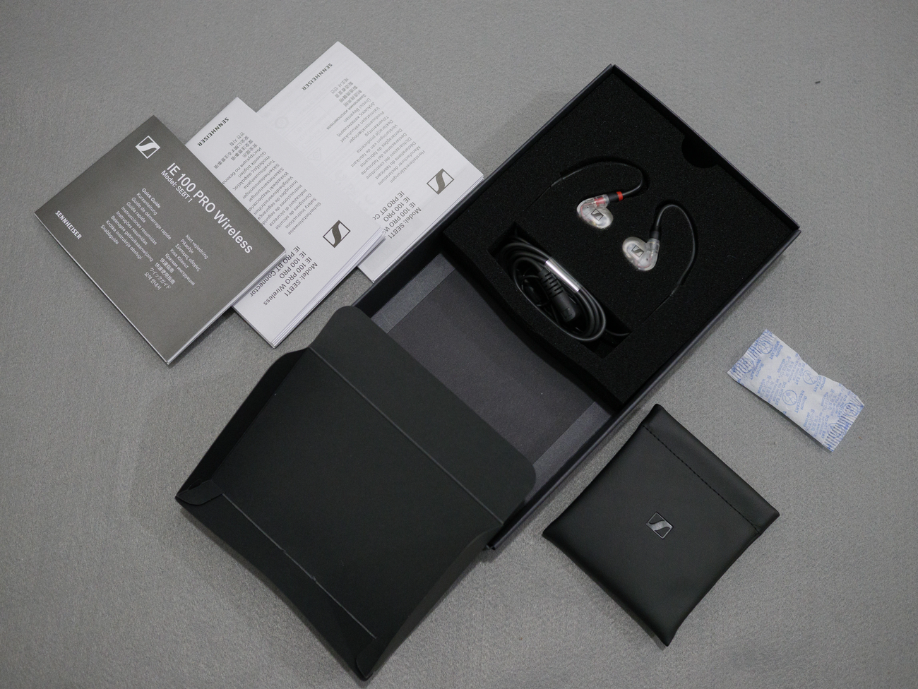 IE 100 PRO 付属品